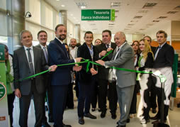 Se inaugurÃ³ nuevo edificio para la Sucursal Guernica del Banco Provincia