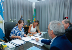Malena Galmarini y Blanca Cantero se reunieron para coordinar trabajos en conjunto entre Aysa y el Municipio