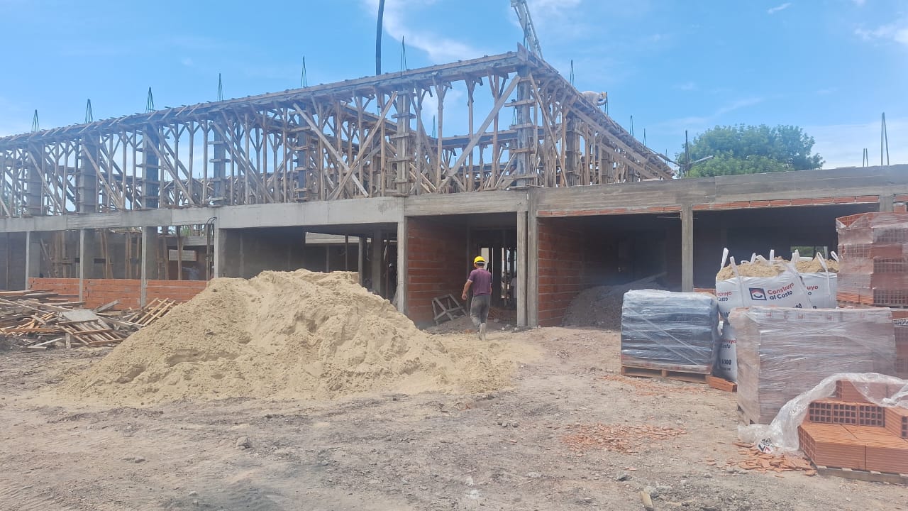 #Gestión / GRAN AVANCE EN LA CONSTRUCCIÓN DE LA NUEVA ESCUELA SECUNDARIA Nº 10