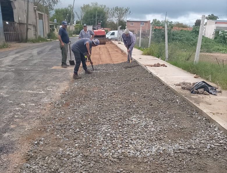 Servicios Públicos / ESTACIONAMIENTO PARA EL NUEVO EDIFICIO DE LA ESCUELA SECUNDARIA Nº 2